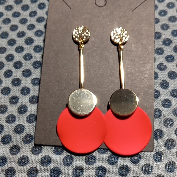 Red and gold  earings - Picture 1 of 4